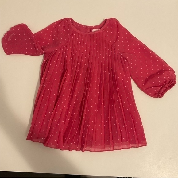 ⭐️3/$25 Baby Gap Polka dot  Pleated blouse Size 6-12 months - Picture 2 of 8